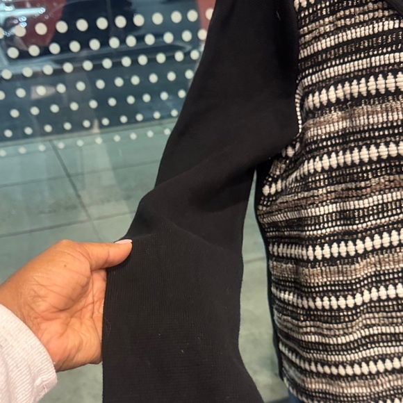 Chico's Black and White Blazer - Picture 6 of 8